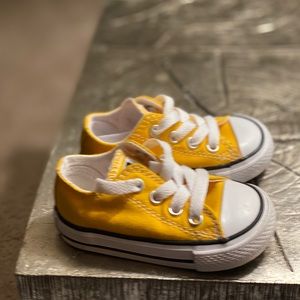 converse infant 4